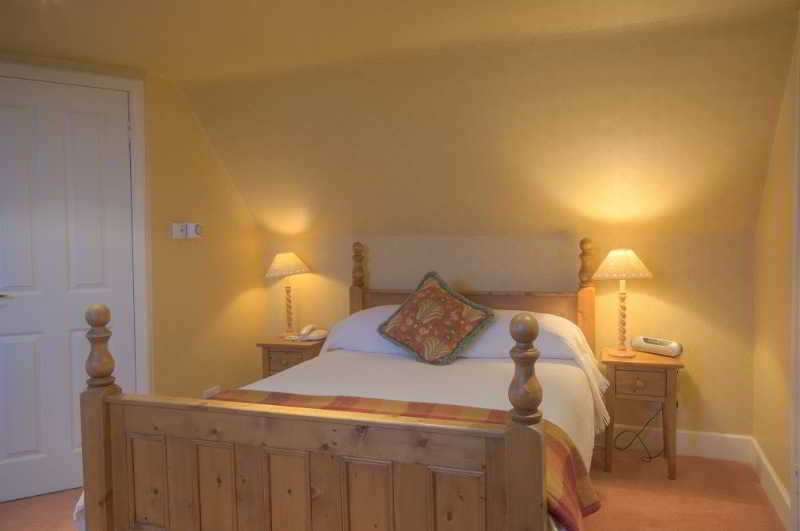 The Wheatsheaf Hotel And Restaurant Swinton  ภายนอก รูปภาพ